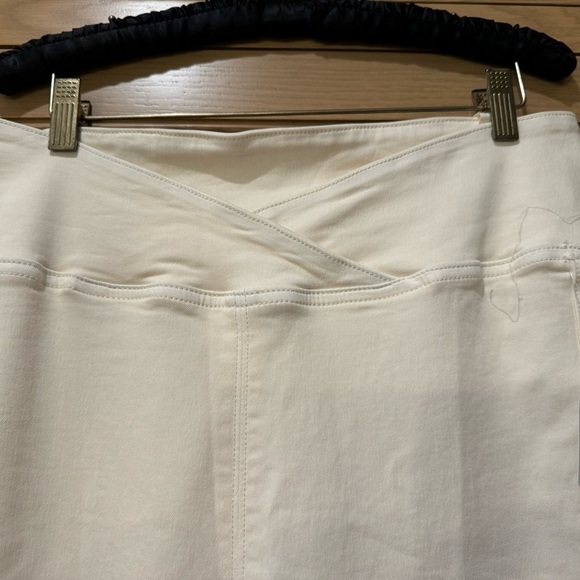 NWT Free People Worn White Ivory Venice Beach Flare Pant / 30 - Picture 4 of 10
